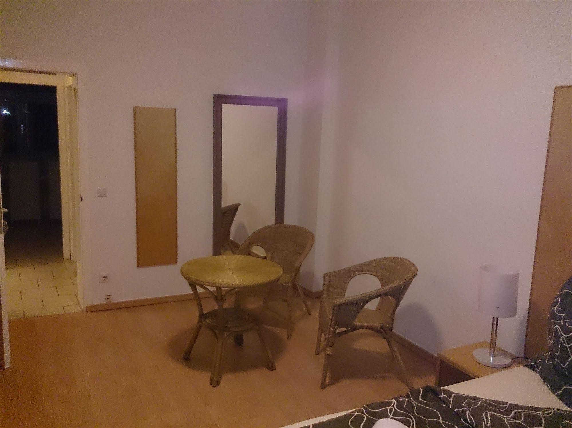 Ruhrzimmer Gelsenkirchen Kültér fotó
